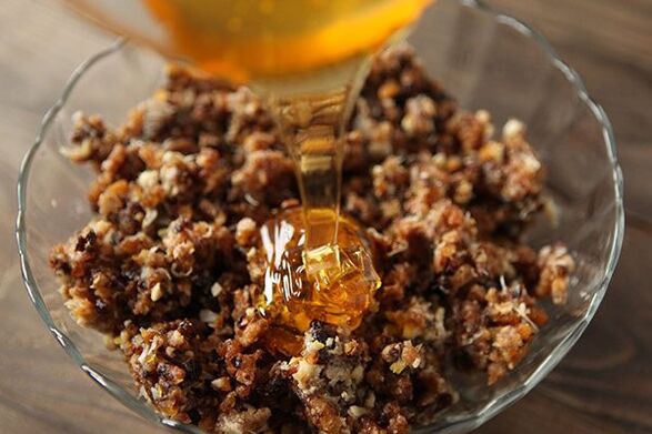 Walnuts with honey - a folk remedy for quickly increasing potency at home